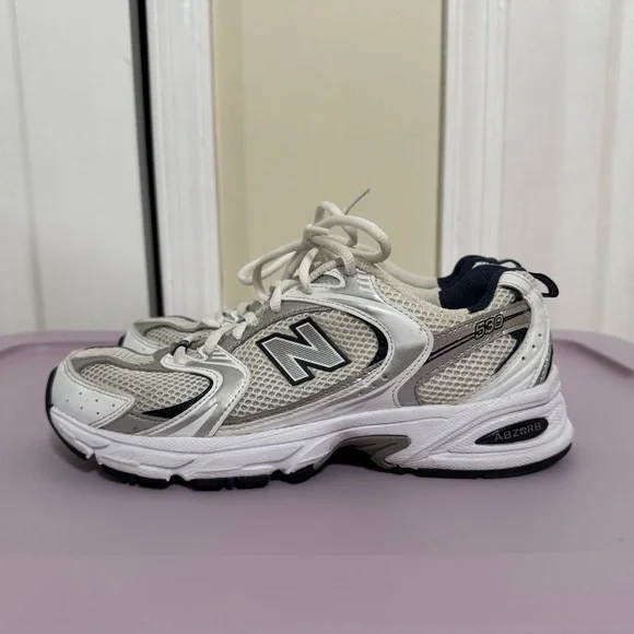 New Balance 530 Sneaker - Picture 4 of 9